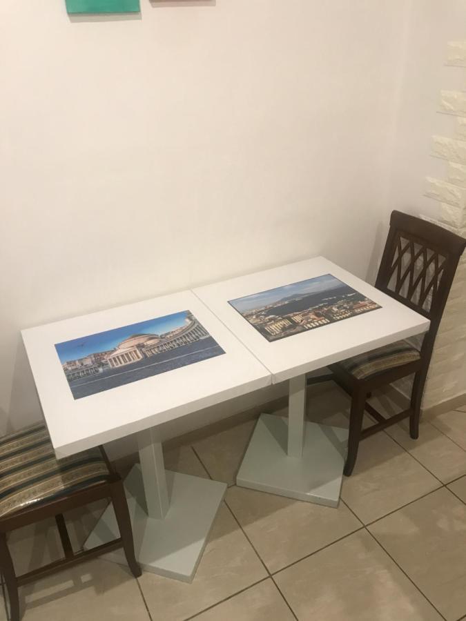 B&B Dimora Cirillo Napoli Eksteriør billede