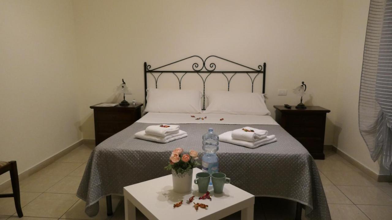 B&B Dimora Cirillo Napoli Eksteriør billede