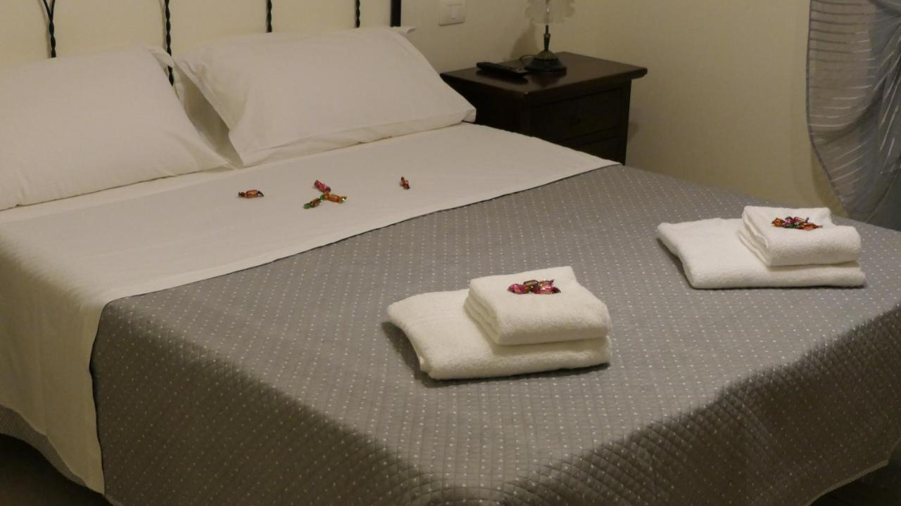 B&B Dimora Cirillo Napoli Eksteriør billede