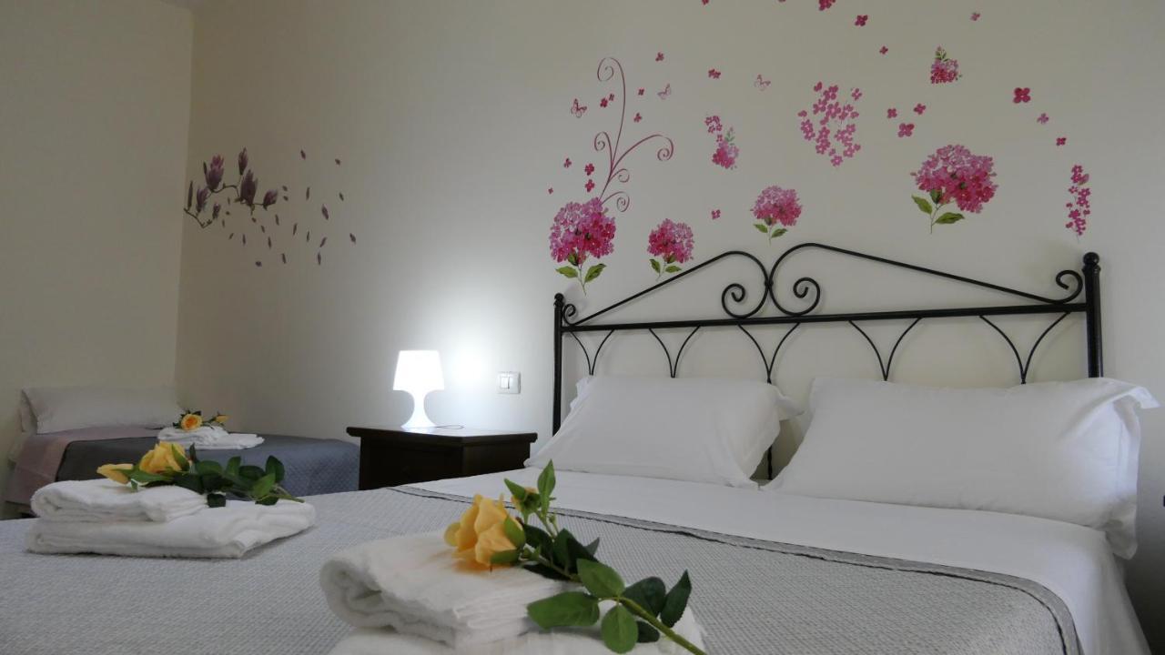 B&B Dimora Cirillo Napoli Eksteriør billede